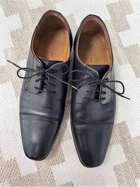 Florsheim Black Leather Cap-Toe Derby Dress Shoes